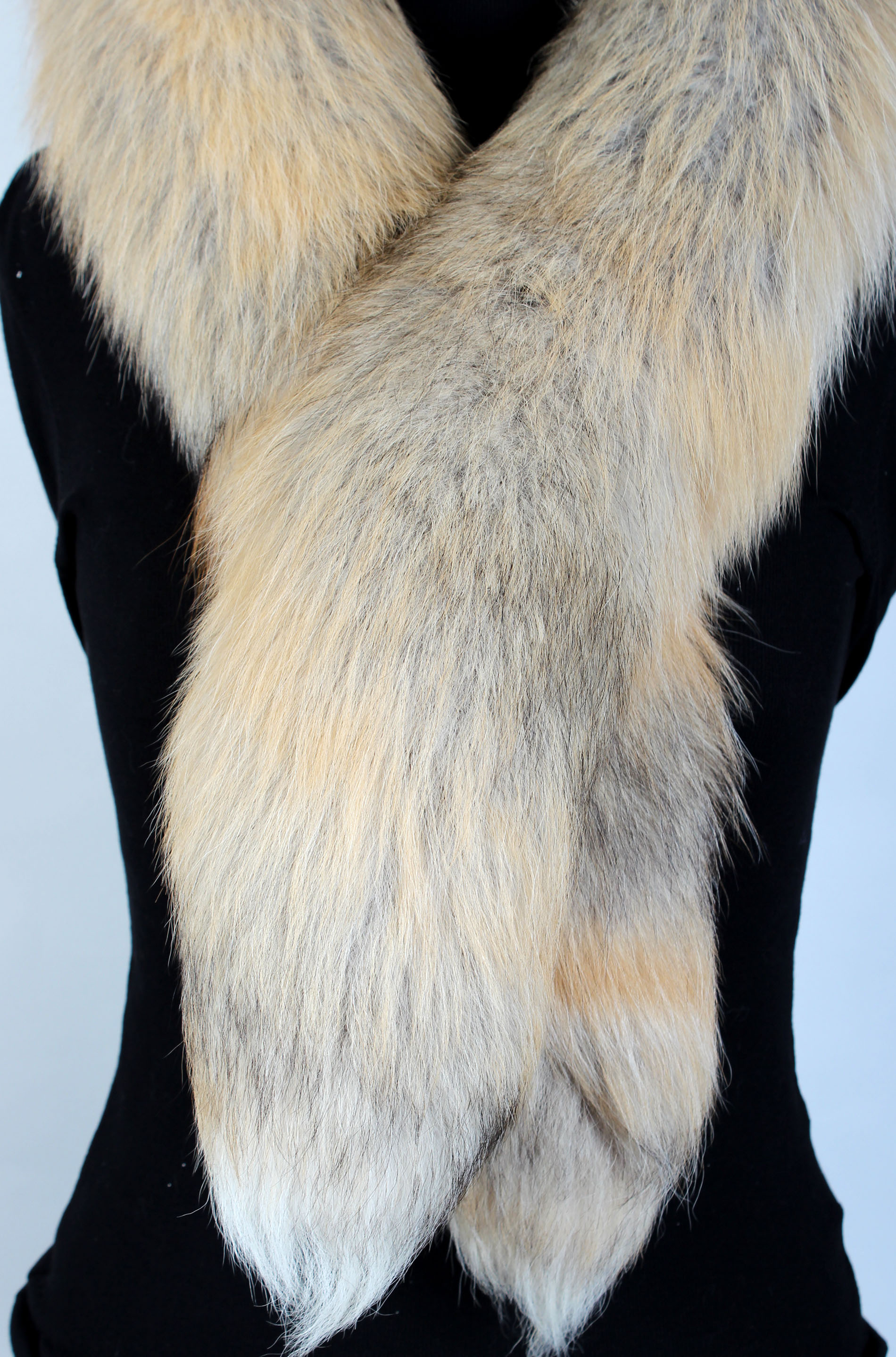Golden Island Fox Fur Boa (SAGA Fur)